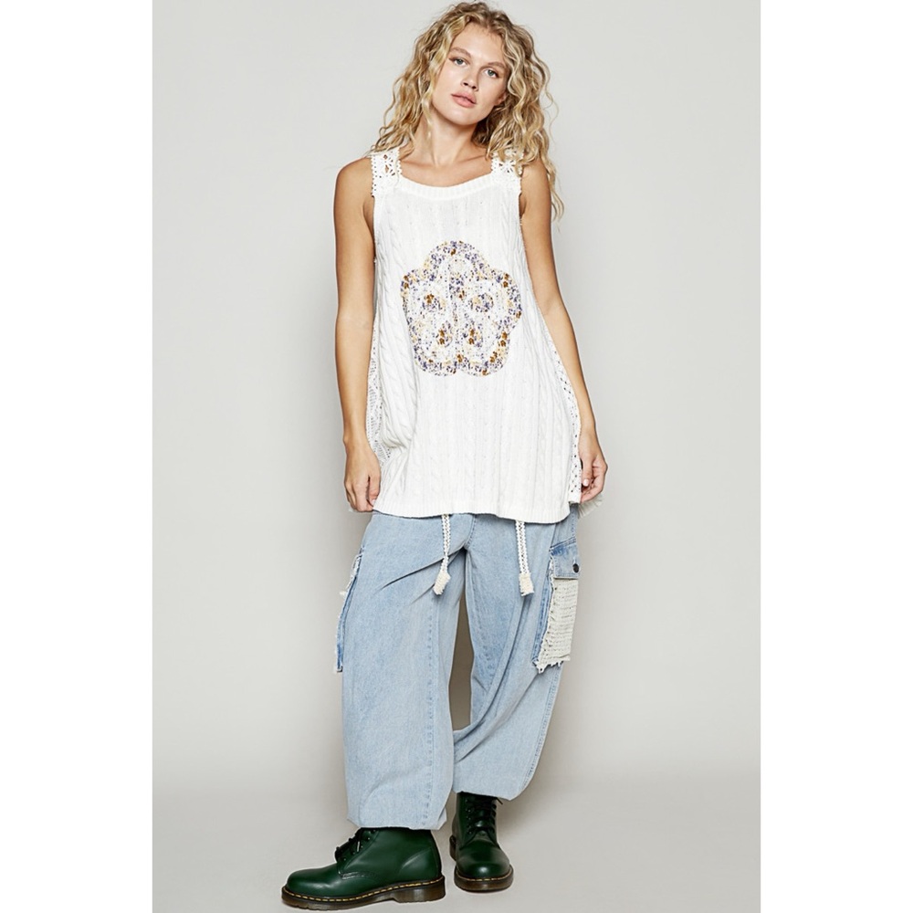 POL Off White Floral Sleeveless Knit Top - Picture 2 of 7